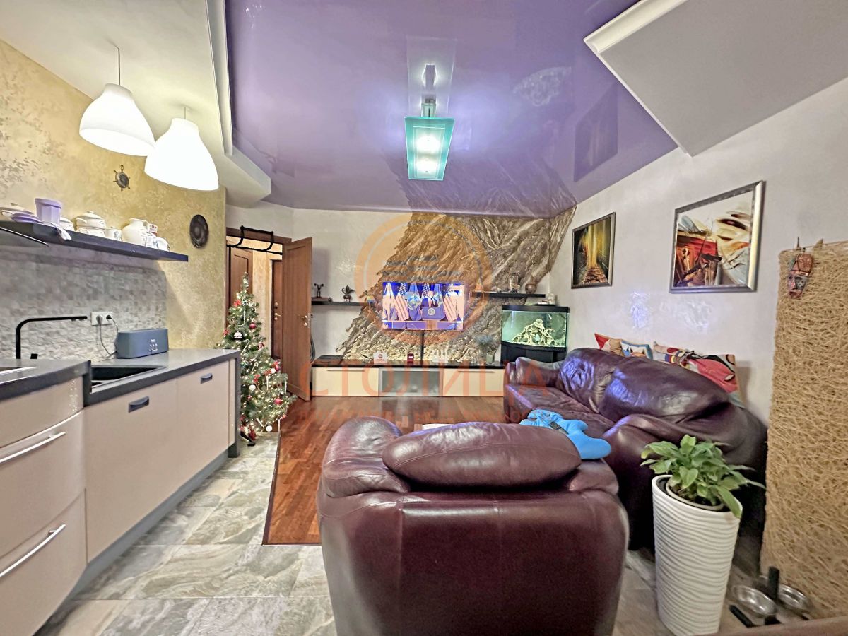 Купить 3-комнатную квартиру