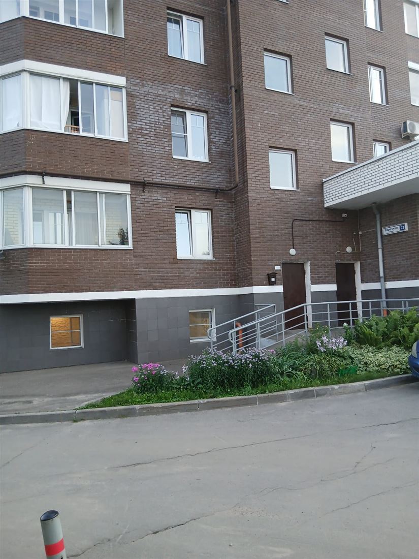 Снять  коммерческую недвижимость