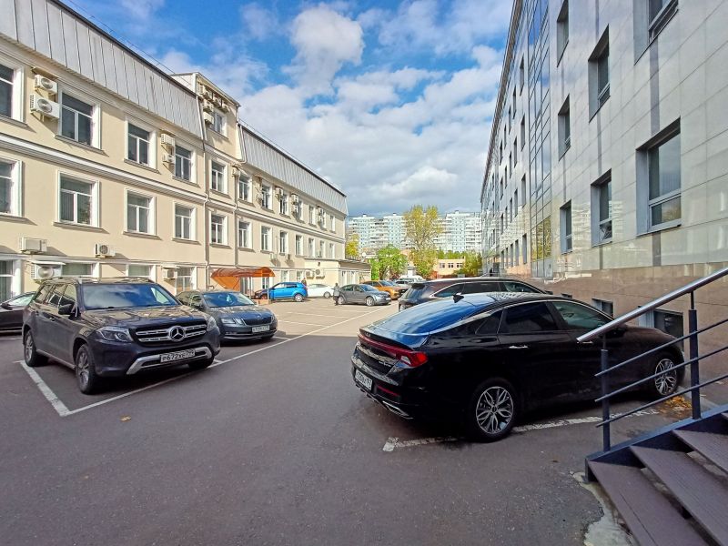 Купить  коммерческую недвижимость