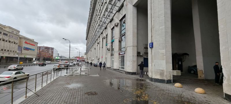 Снять  коммерческую недвижимость