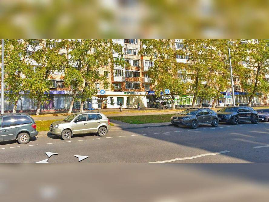 Снять  торговое помещение