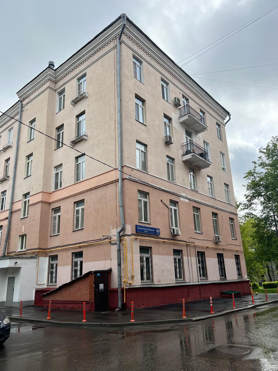 Купить  помещение свободного назначения