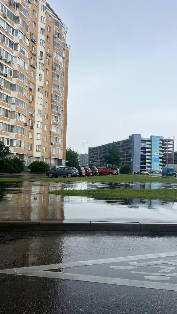 Снять  торговое помещение