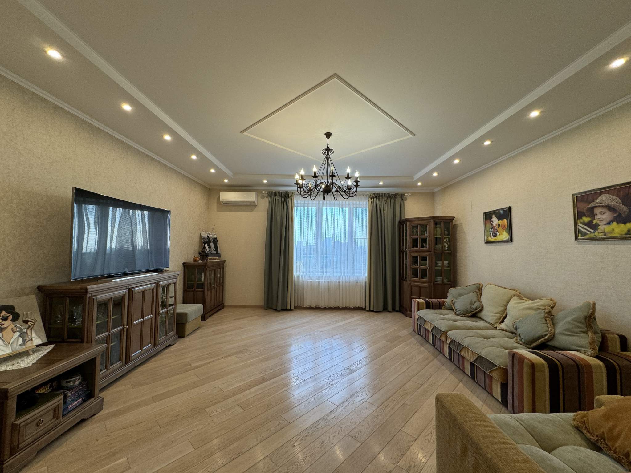 Купить 5-комнатную квартиру