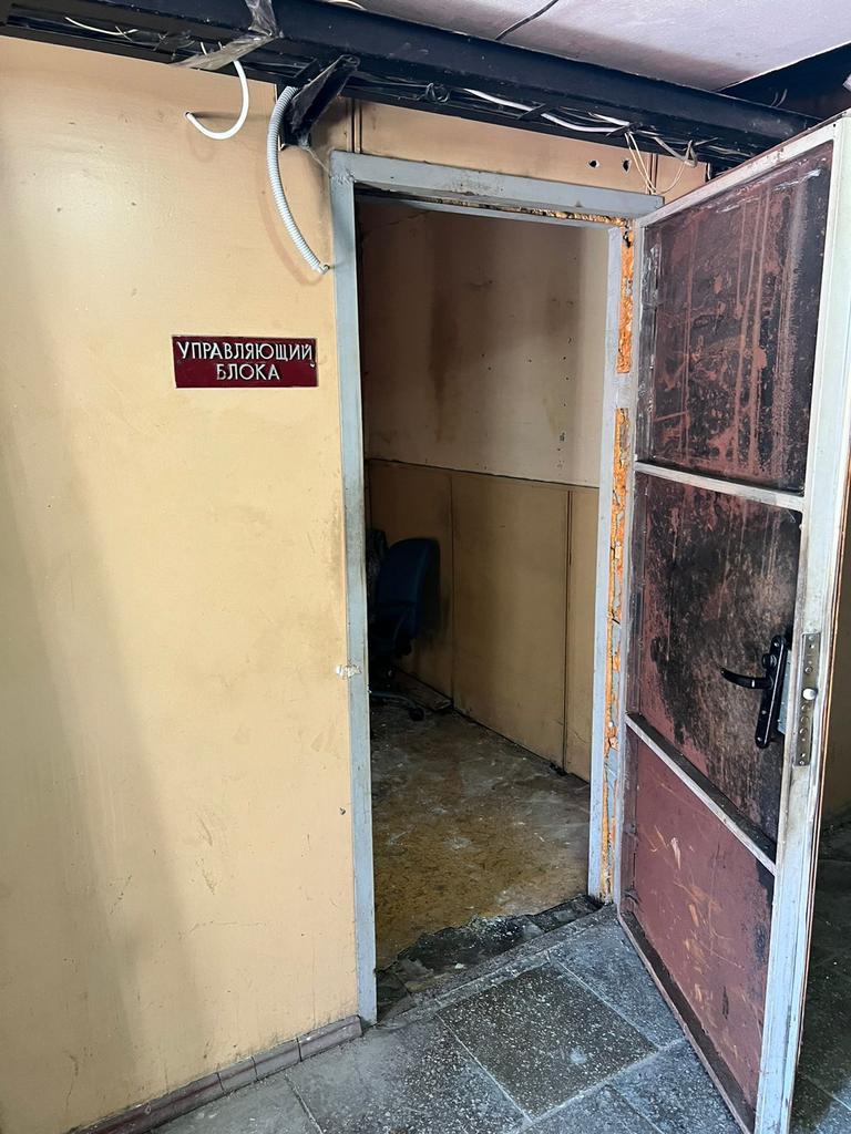 Снять  помещение свободного назначения