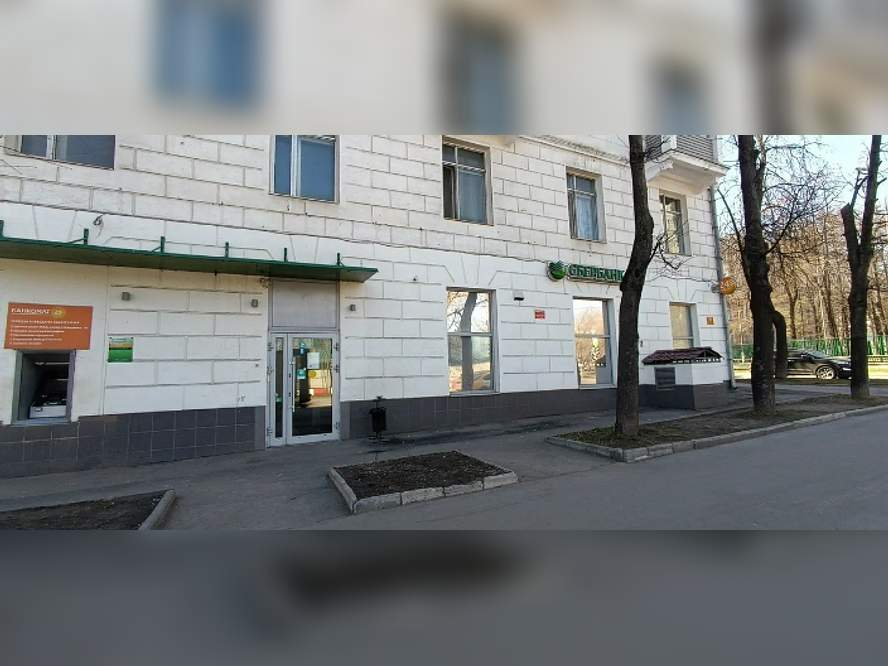 Снять  торговое помещение