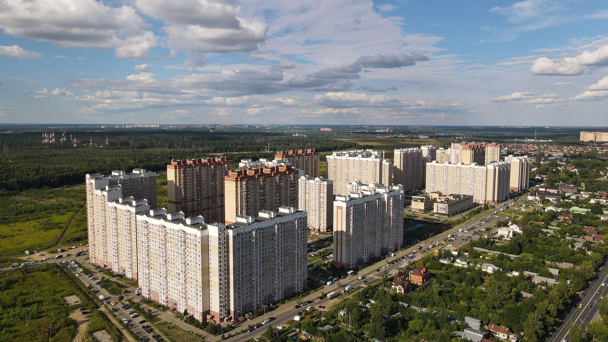 Снять  помещение свободного назначения