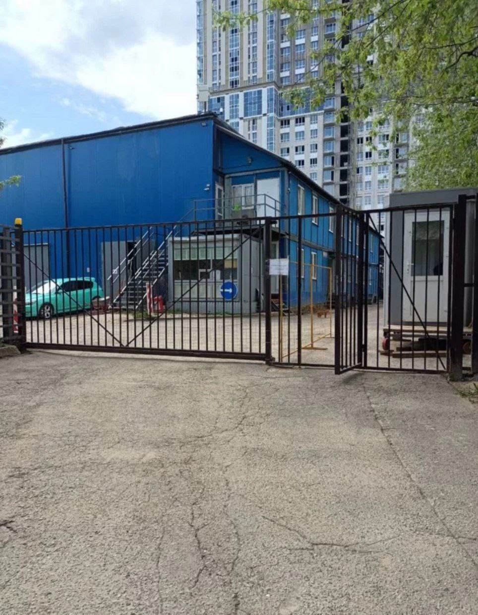 Снять  склад