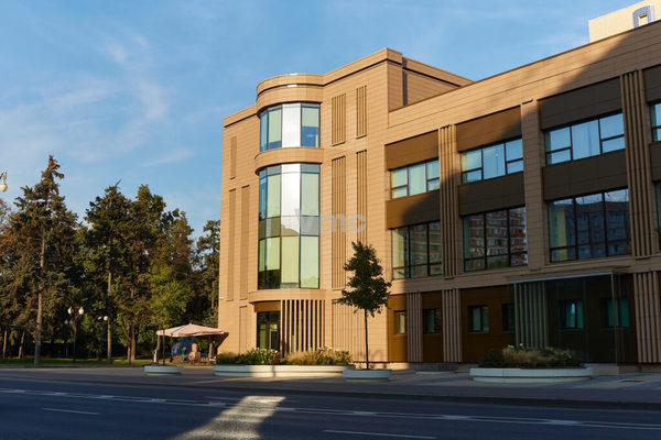 Снять  помещение свободного назначения