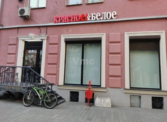 Снять  торговое помещение