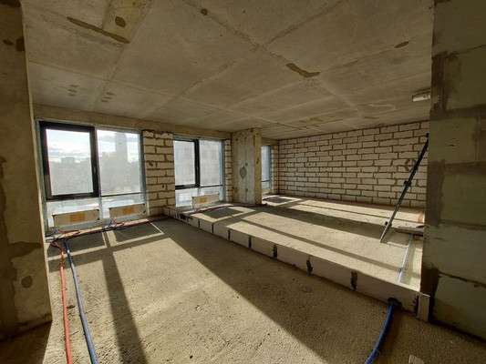 Купить 4-комнатную квартиру