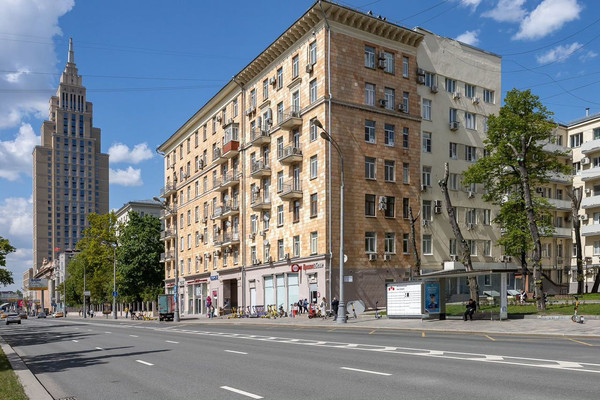 Купить  помещение свободного назначения