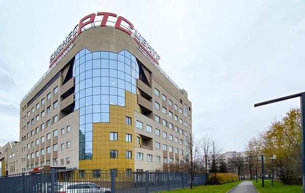Снять  торговое помещение
