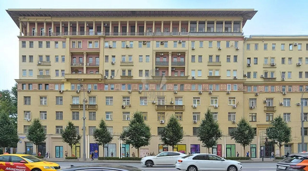 Снять  торговое помещение