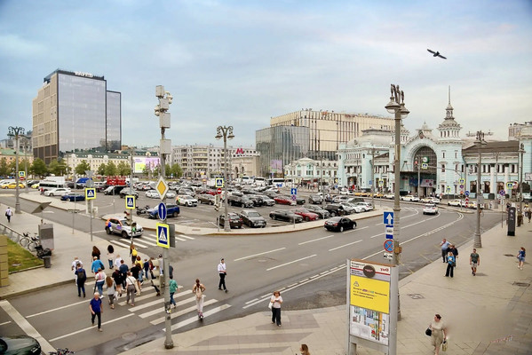Снять  торговое помещение