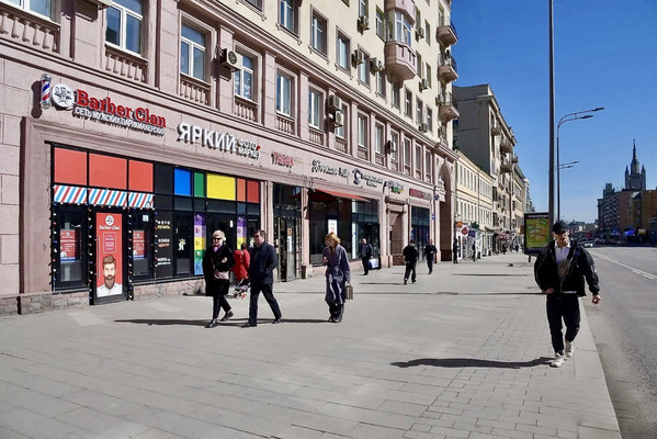Снять  торговое помещение