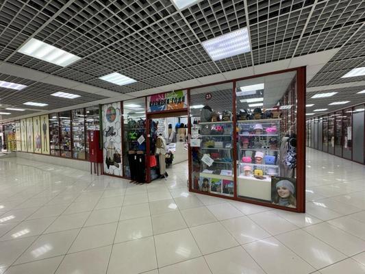 Снять  помещение свободного назначения