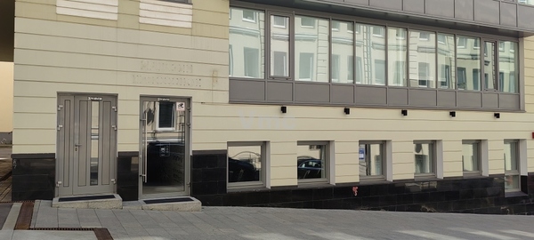 Снять  торговое помещение