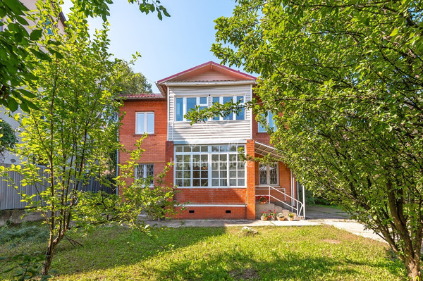 Купить  дом