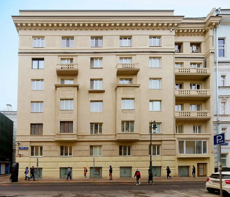 Снять  торговое помещение