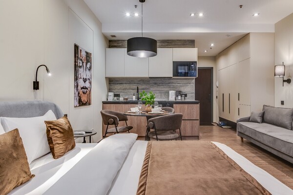 Купить --комнатную квартиру