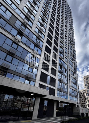 Купить --комнатную квартиру