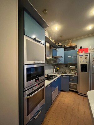 Купить 4-комнатную квартиру