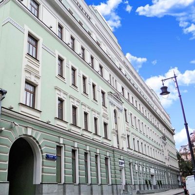 Снять  помещение свободного назначения