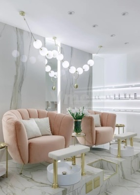 Снять  помещение свободного назначения