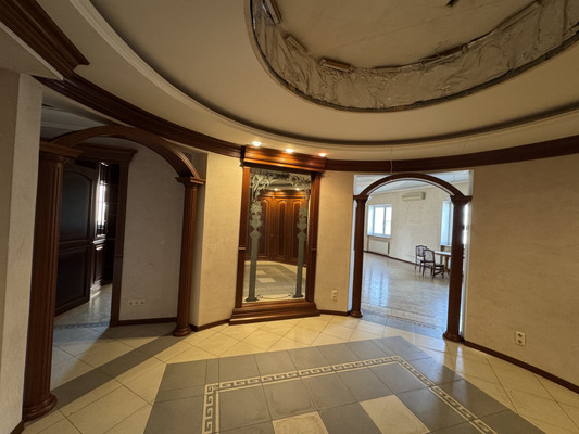 Купить 5-комнатную квартиру