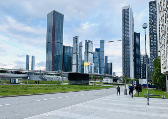 Купить 3-комнатную квартиру