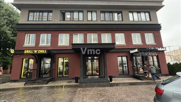 Снять  помещение свободного назначения