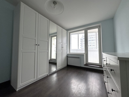 Купить 3-комнатную квартиру