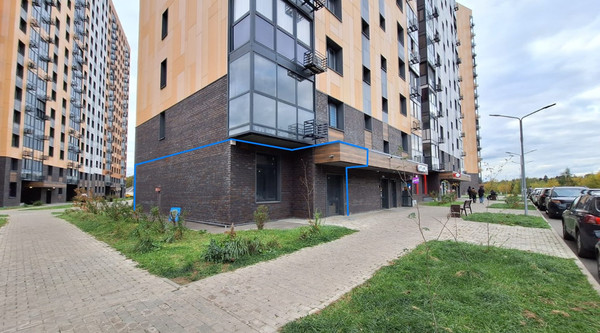 Снять  помещение свободного назначения