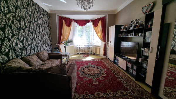 Купить 4-комнатную квартиру