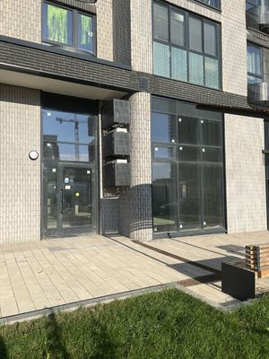 Снять  торговое помещение