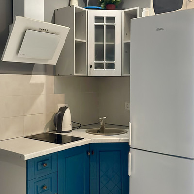 Купить --комнатную квартиру