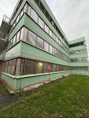 Снять  торговое помещение