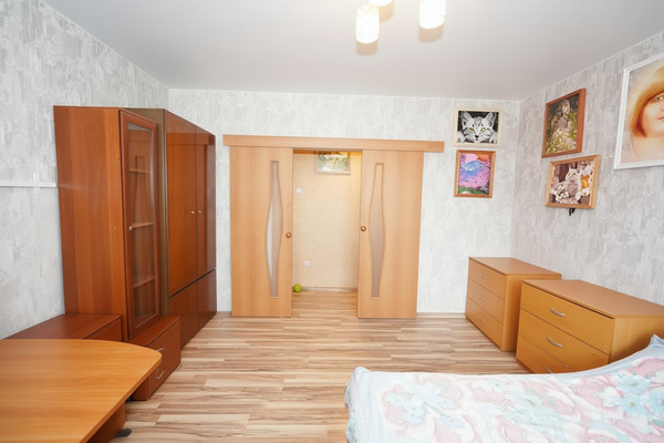 Купить 4-комнатную квартиру