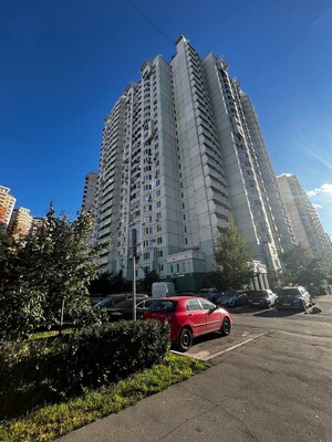 Купить 3-комнатную квартиру