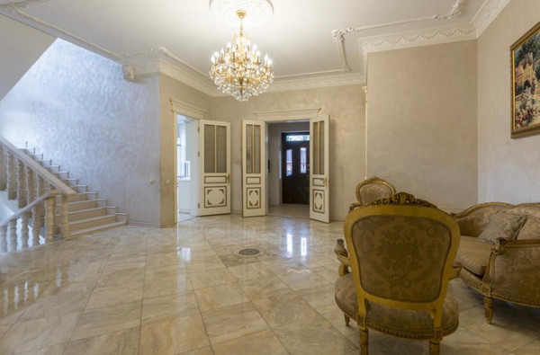 Купить  дом