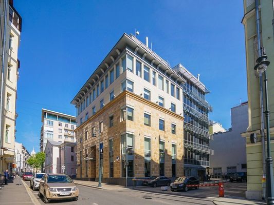 Снять  помещение свободного назначения