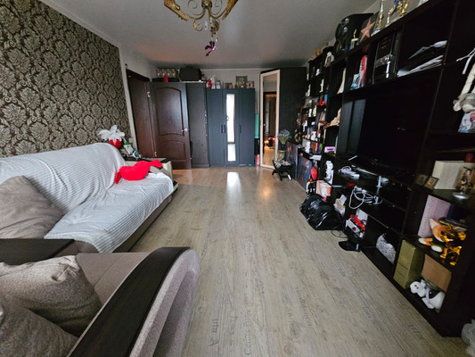 Купить 3-комнатную квартиру