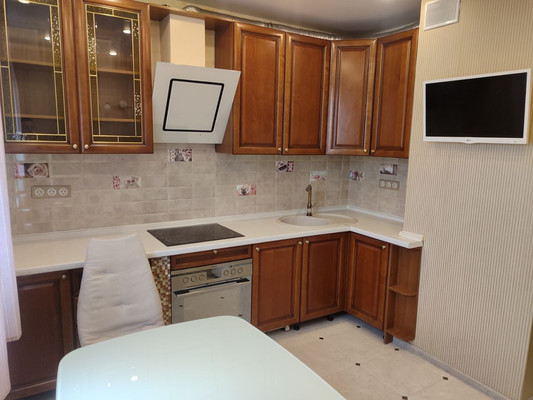 Снять 3-комнатную квартиру