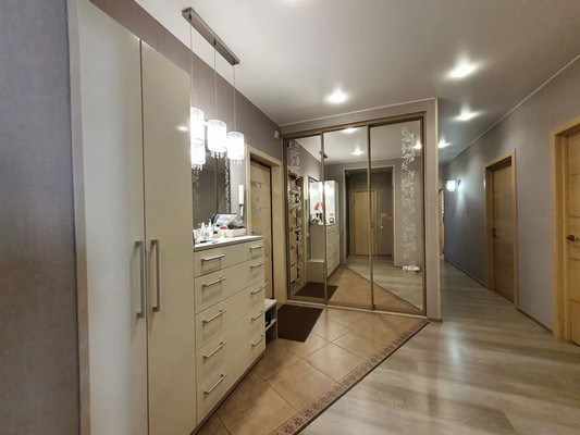 Купить 3-комнатную квартиру