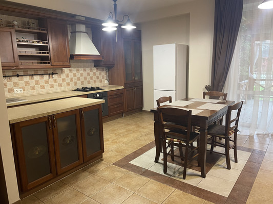 Купить 6-комнатную квартиру