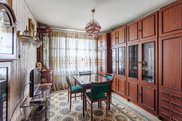 Купить 3-комнатную квартиру