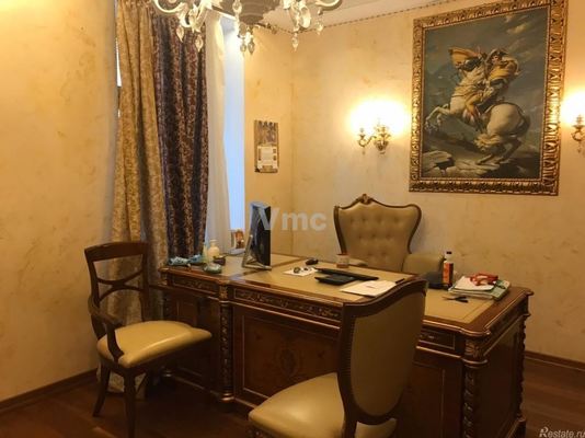 Снять  помещение свободного назначения