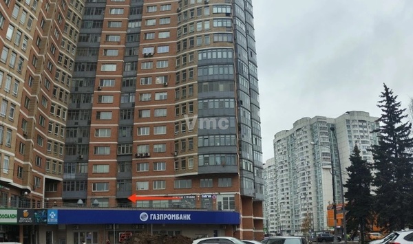 Снять  помещение свободного назначения