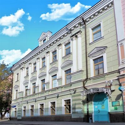 Снять  помещение свободного назначения